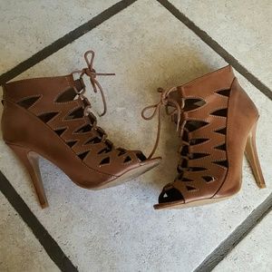 Chinese Laundry peep toe booties heels
